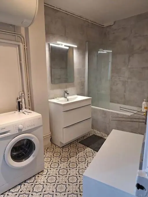 F2 - Denfert-Rochereau - Porte D'Orleans - 4 Pers Apartment Paris